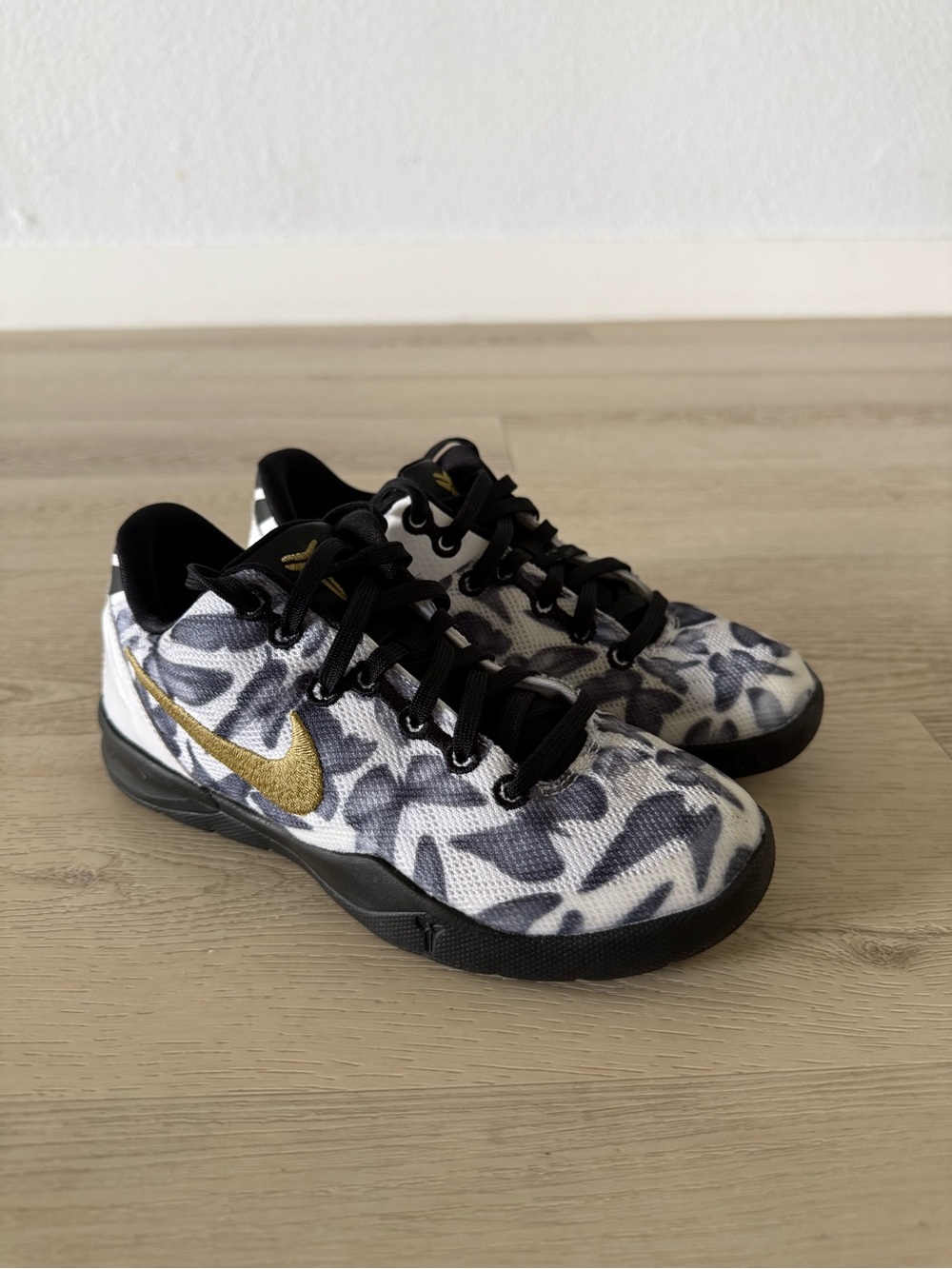 Nike Kobe 8 Protro Mambacita Gigi White Gold Black FN0267-102 Kids 13.5C W Box
